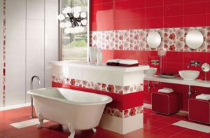 Отделка ванной комнаты алой керамической плиткой