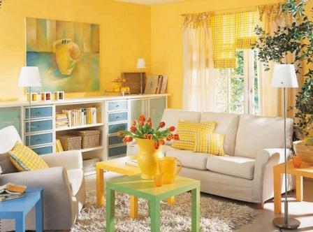 Интерьер комнаты в желтом цвете